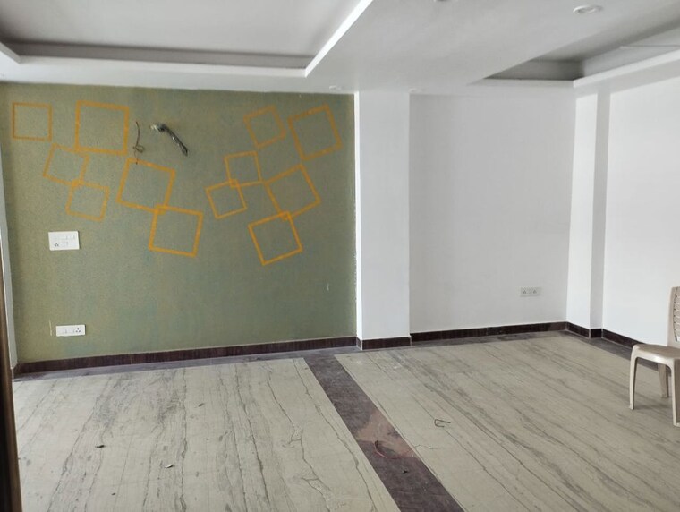Room, sector 9a 3 Bedroom 1750 Sq.Ft. Builder Floor In Sector 9a Gurgaon 10213913