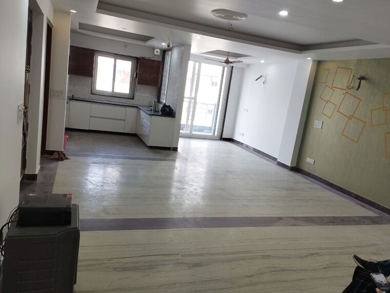 Room, sector 9a 3 Bedroom 1750 Sq.Ft. Builder Floor In Sector 9a Gurgaon 10213913