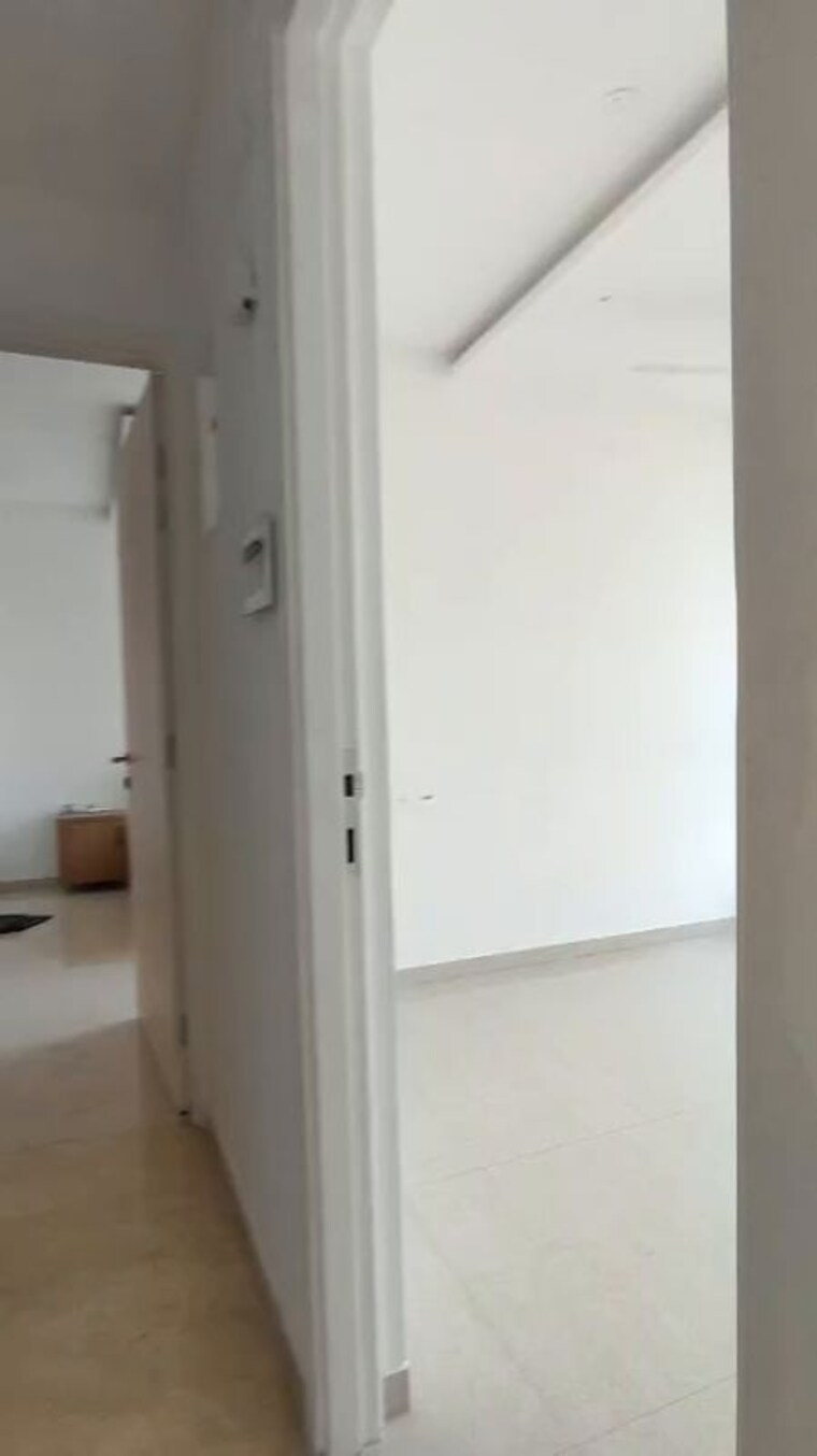 Bathroom, hiranandani-eagleridge-wing-a 2 Bedroom 640 Sq.Ft. Apartment In Thane West Thane 10213918