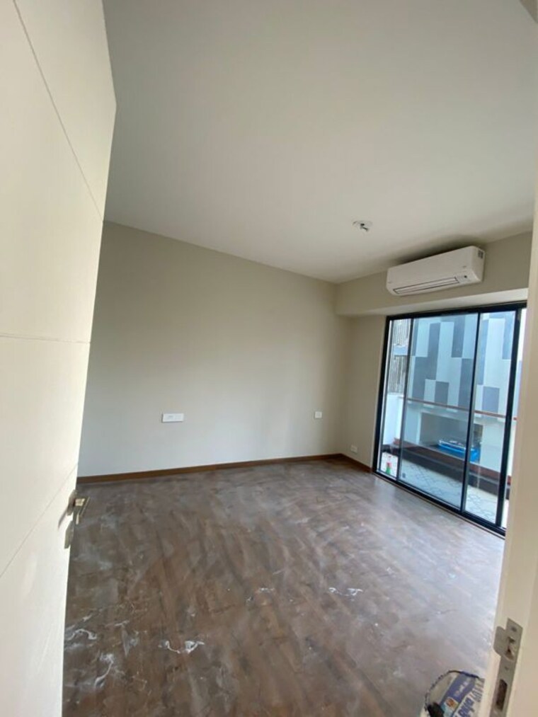 Room, signature-global-city-63a 3 Bedroom 1500 Sq.Ft. Apartment In Sector 63a Gurgaon 10213923