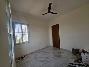 Room in 3 BHK Apartment at Concorde Auriga, Kr Puram – for Rent