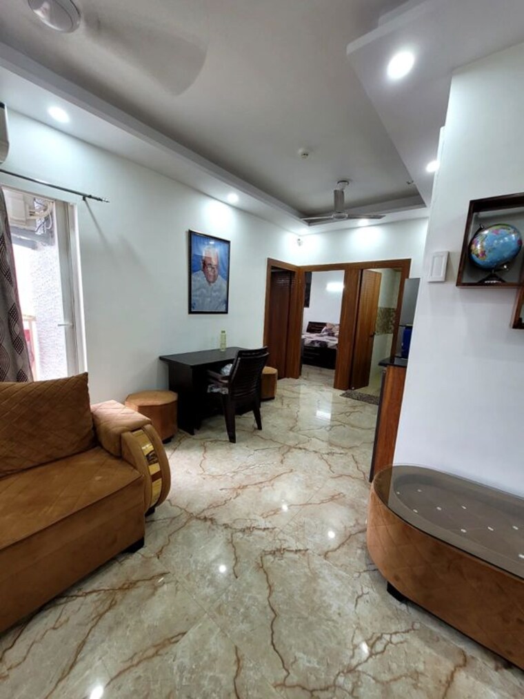 Living Room, mahagun-mywoods 3 Bedroom 1370 Sq.Ft. Apartment In Sector 16c Greater Noida Greater Noida 10213954