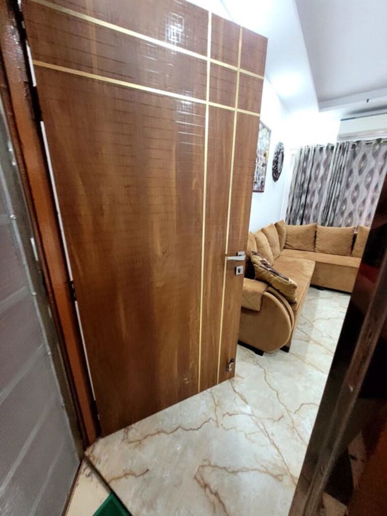 Balcony, mahagun-mywoods 3 Bedroom 1370 Sq.Ft. Apartment In Sector 16c Greater Noida Greater Noida 10213954