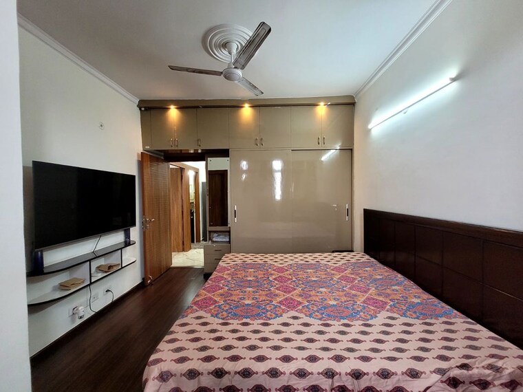 Bedroom, mahagun-mywoods 3 Bedroom 1370 Sq.Ft. Apartment In Sector 16c Greater Noida Greater Noida 10213954