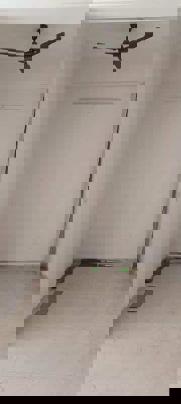 2.5 BHK + Basement 1200 Sq.Ft. Apartment in Smart World Gems