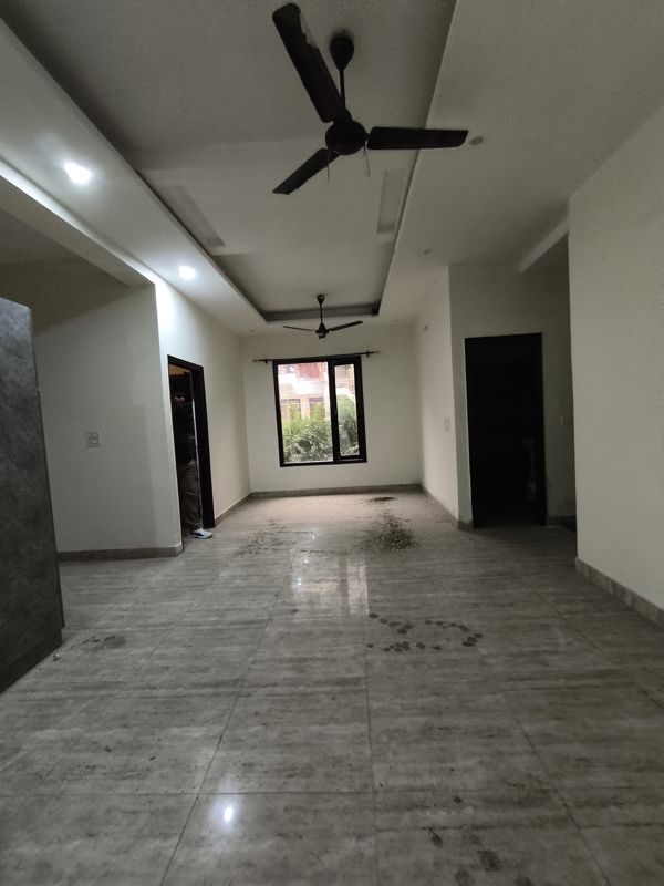 3 BHK Builder Floor For Rent in Motiaz Royal Citi