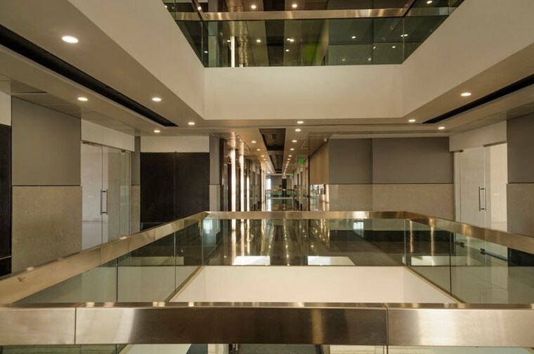 undefined, vijay nagar Commercial Showroom 3175 Sq.Ft. In Vijay Nagar Indore 10213929