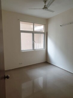 2 BHK + Study Room Apartment For Sale in Mahagun Mywoods