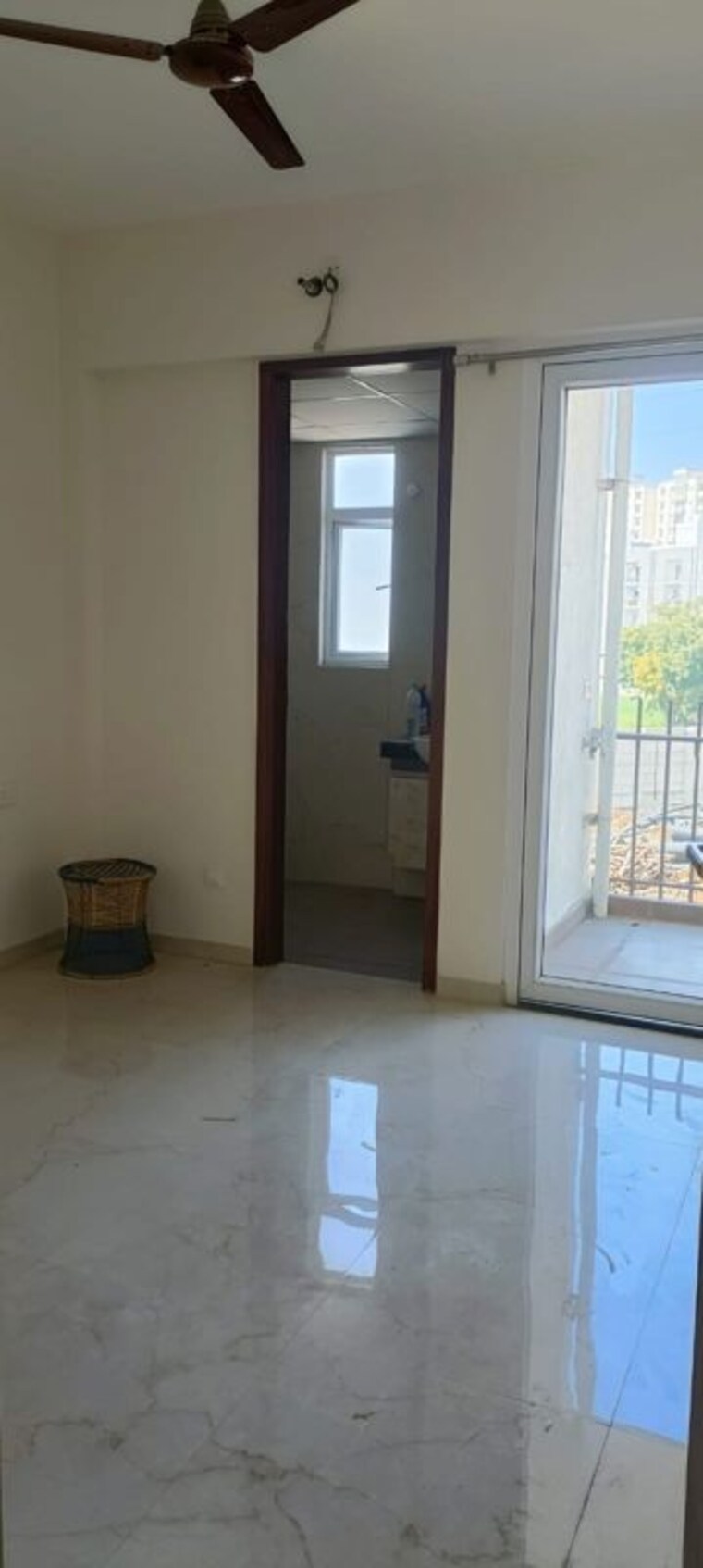 Room, smart-world-gems 3.5 Bedroom 1445 Sq.Ft. Apartment In Sector 89 Gurgaon 10213960