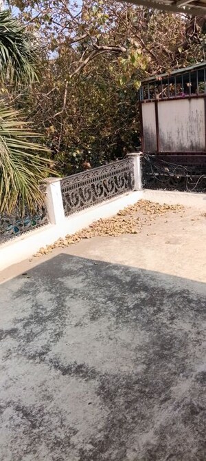 Swimming Pool in 5 BHK Villa at Manish Tower, Andheri West – for Rent