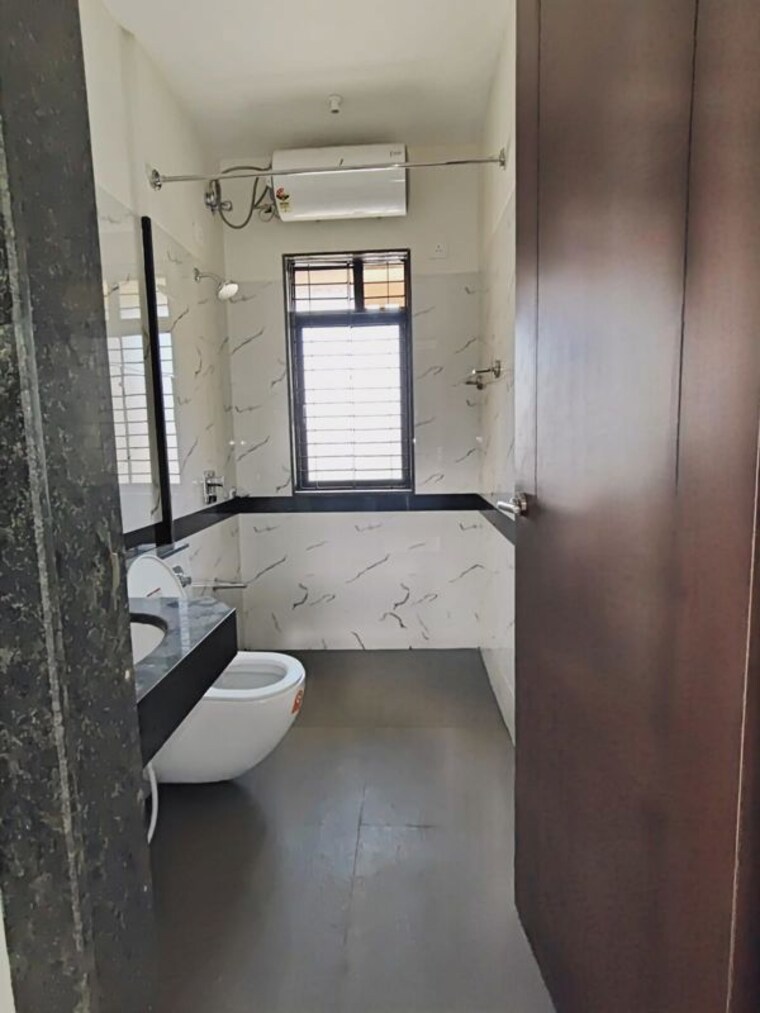 Bathroom, k-raheja-raheja-residency 1 Bedroom 690 Sq.Ft. Apartment In Malad East Mumbai 10212427