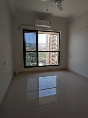 Room in 1 BHK Apartment at K Raheja Raheja Residency, Malad East – for Rent