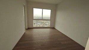 Room in 3 BHK Apartment at Conscient Hines Elevate, Sector 59 – for Rent