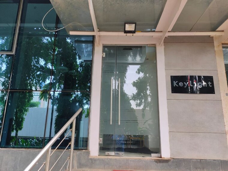 undefined, remi-commercio Commercial Office Space 1800 Sq.Ft. In Andheri West Mumbai 9288480