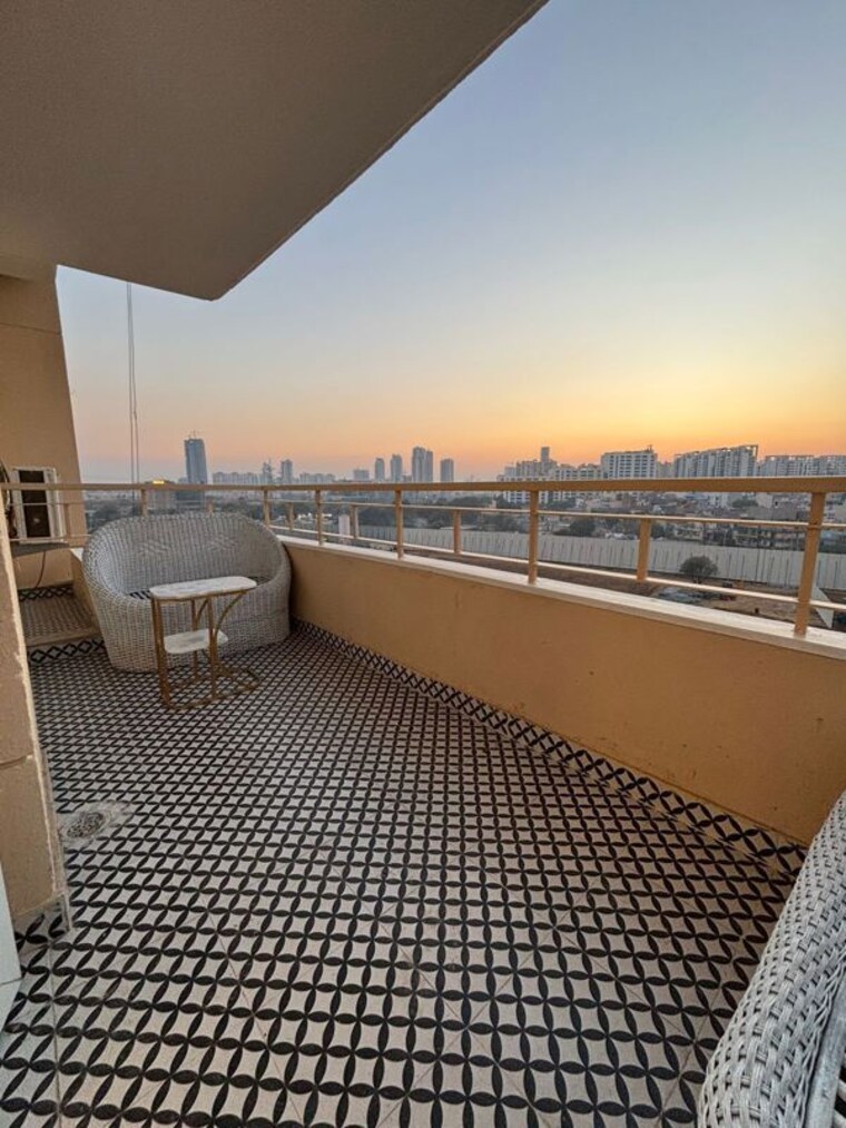 Balcony, krisumi-waterfall-residences 2 Bedroom 720 Sq.Ft. Apartment In Sector 36a Gurgaon 10214022
