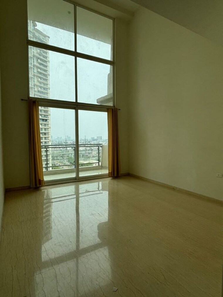 Room, mahagun-mezzaria 4 Bedroom 4425 Sq.Ft. Apartment In Sector 78 Noida 10214031