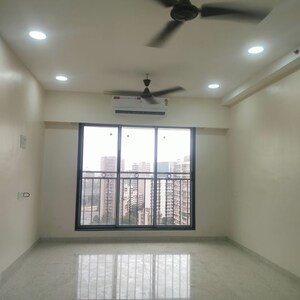 Room in 2 BHK Apartment at Pratham ARC Aura, Andheri West – for Rent