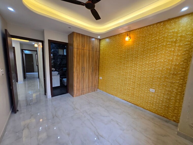 Bedroom, sector 9a 3 Bedroom 215 Sq.Yd. Builder Floor In Sector 9a Gurgaon 10214040
