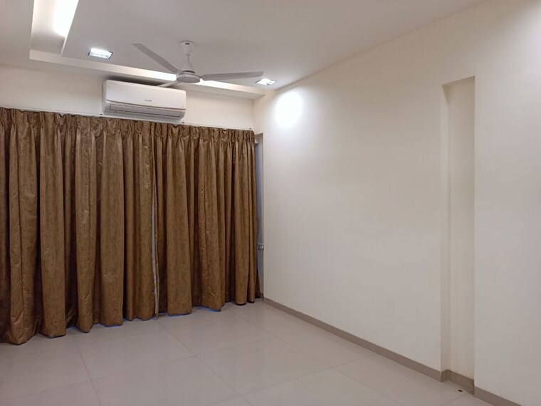 Room, sri-zynergy 2 Bedroom 840 Sq.Ft. Apartment In Suman Nagar Mumbai 10214032