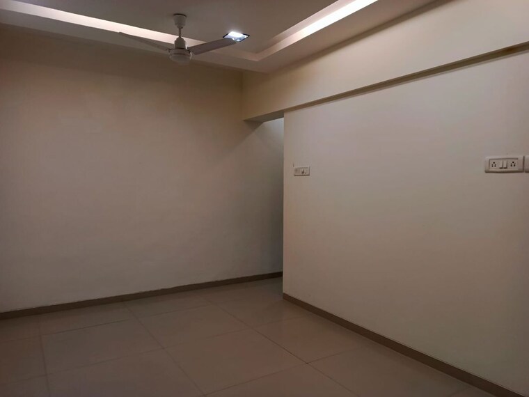 Room, sri-zynergy 2 Bedroom 840 Sq.Ft. Apartment In Suman Nagar Mumbai 10214032