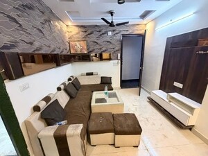 Master Bedroom in 2 BHK Builder Floor at Dwarka Mor – for Rent