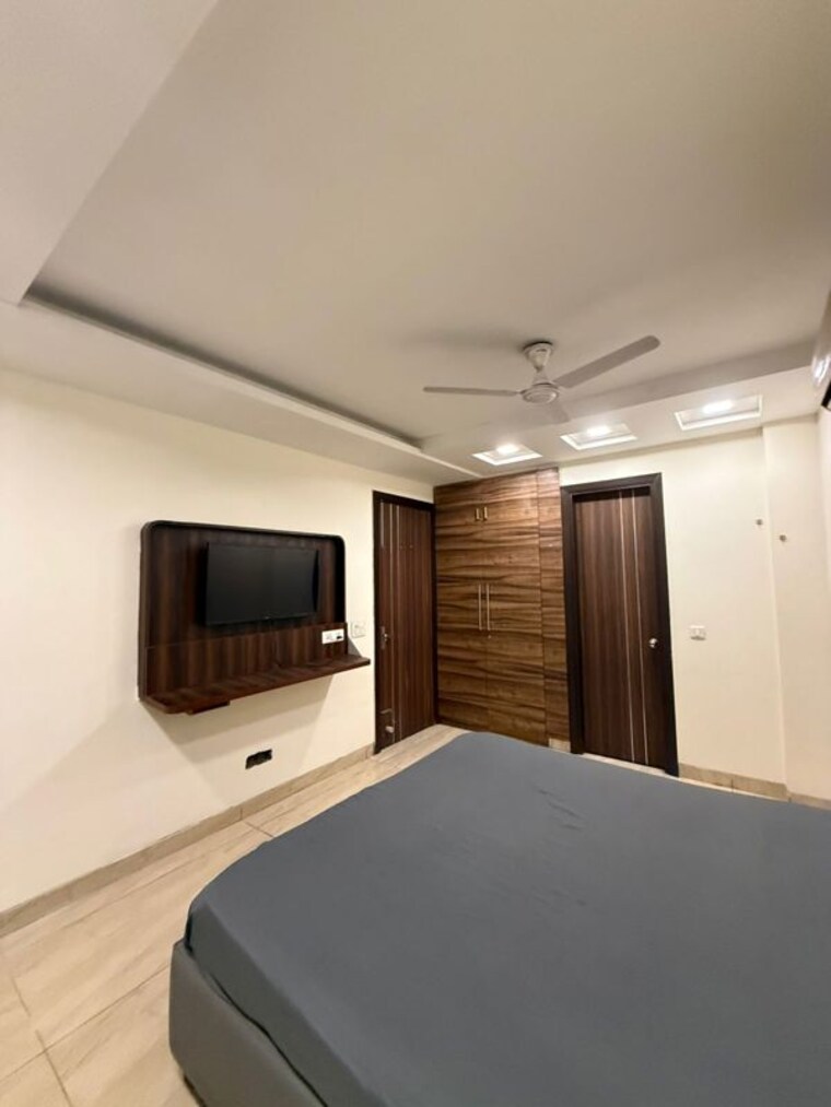undefined, sector 43 4 Bedroom 4200 Sq.Ft. Apartment In Sector 43 Gurgaon 10214064