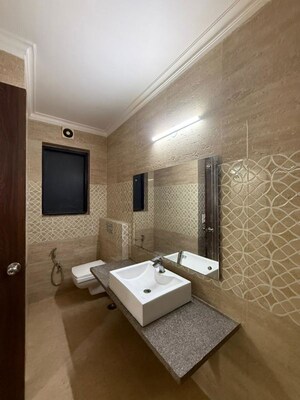 Bathroom in 4 BHK Apartment at Sector 43 – for Rent