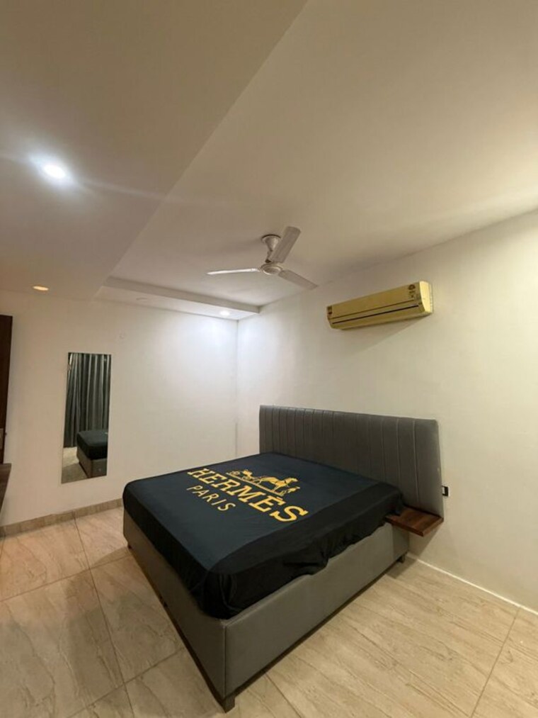 Bedroom, sector 43 4 Bedroom 4200 Sq.Ft. Apartment In Sector 43 Gurgaon 10214064