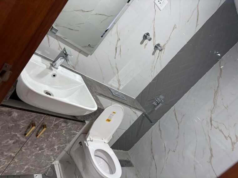 Bathroom, sector 65 3 Bedroom 2054 Sq.Ft. Apartment In Sector 65 Gurgaon 10214071