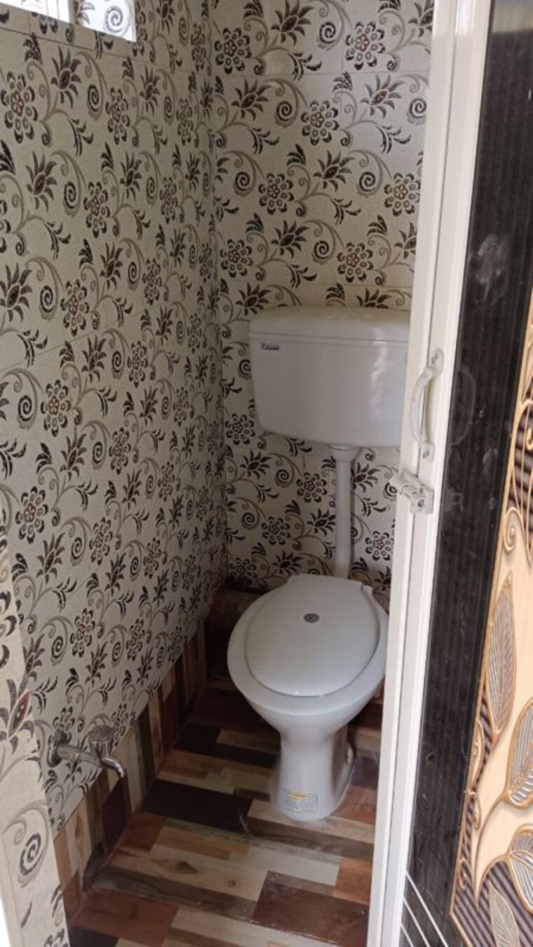 Bathroom, bansdroni 2 Bedroom 715 Sq.Ft. Builder Floor In Bansdroni Kolkata 10214066