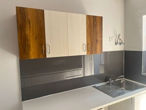 Furnished Amenities in 3 BHK Apartment at Central Park Flower Valley Aqua Front Towers, Sohna Sector 33 – for Rent