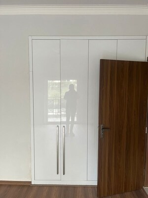 Furnished Amenities in 3 BHK Apartment at Central Park Flower Valley Aqua Front Towers, Sohna Sector 33 – for Rent