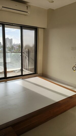 Bedroom in 3 BHK Apartment at Rustomjee Elita, Andheri West – for Sale