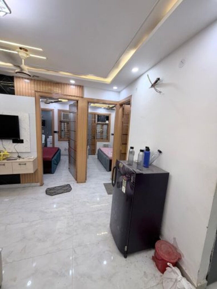  Parking, dwarka mor 2 Bedroom 670 Sq.Ft. Builder Floor In Dwarka Mor Delhi 10214089