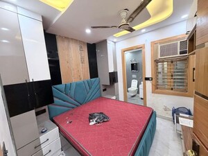 Bedroom in 2 BHK Builder Floor at Dwarka Mor – for Rent