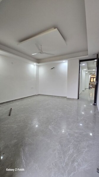 3 BHK + Servant Room 1250 Sq.Ft. Apartment in Palm Residency Chhatarpur