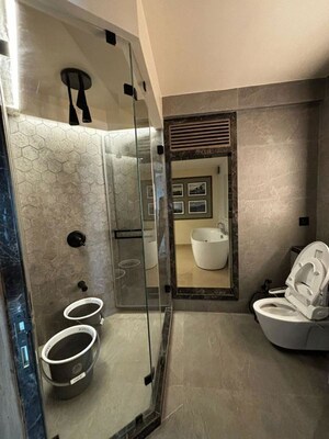 Bathroom in 4 BHK Apartment at Raj Grandeur, Powai – for Rent