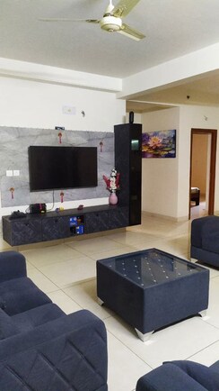 3 BHK + Pooja Room Apartment For Rent in Aparna Cyberscape