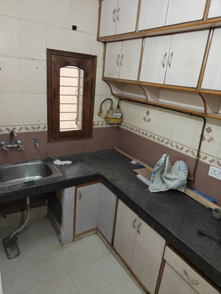 Kitchen, paschim vihar 2 Bedroom 720 Sq.Ft. Builder Floor In Paschim Vihar Delhi 10214146