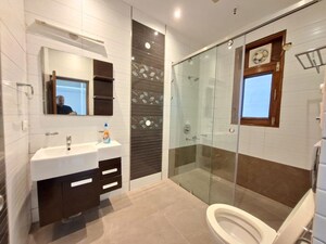 Attached Bathroom in 4 BHK Independent House at Sector 36 – for Rent