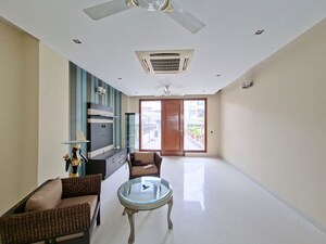 Living Room in 4 BHK Independent House at Sector 36 – for Rent