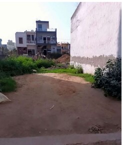 Plot For Sale in Sector 85
