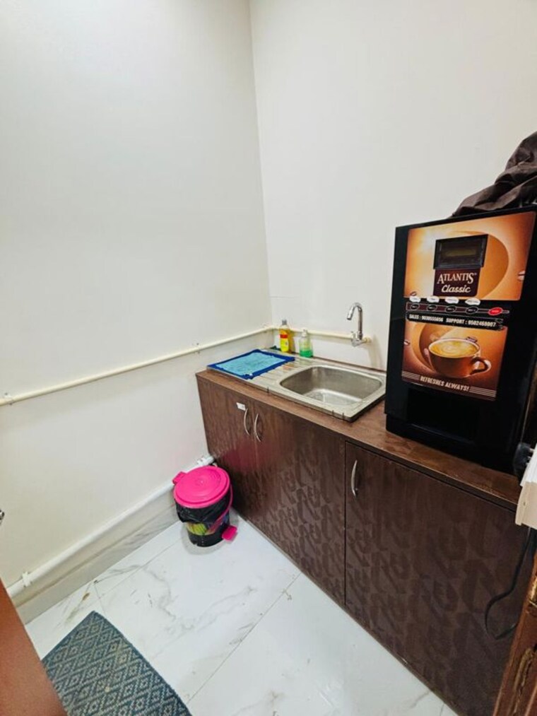 undefined, madhapur Commercial Office Space 1025 Sq.Ft. In Madhapur Hyderabad 10214159