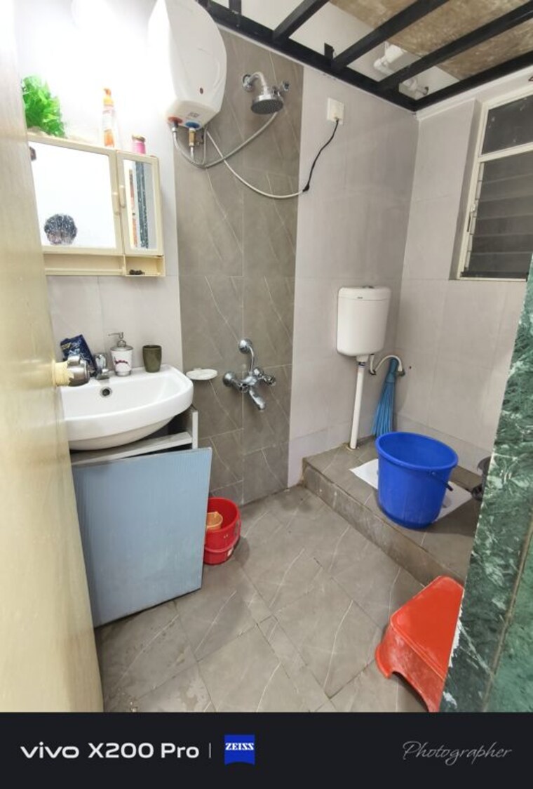 Bathroom, wadgaon sheri 2 Bedroom 900 Sq.Ft. Apartment In Wadgaon Sheri Pune 10214160