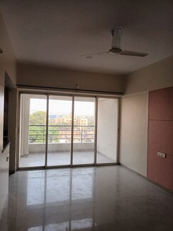 2 BHK + Pooja Room Apartment For Rent in Suyog Pearl