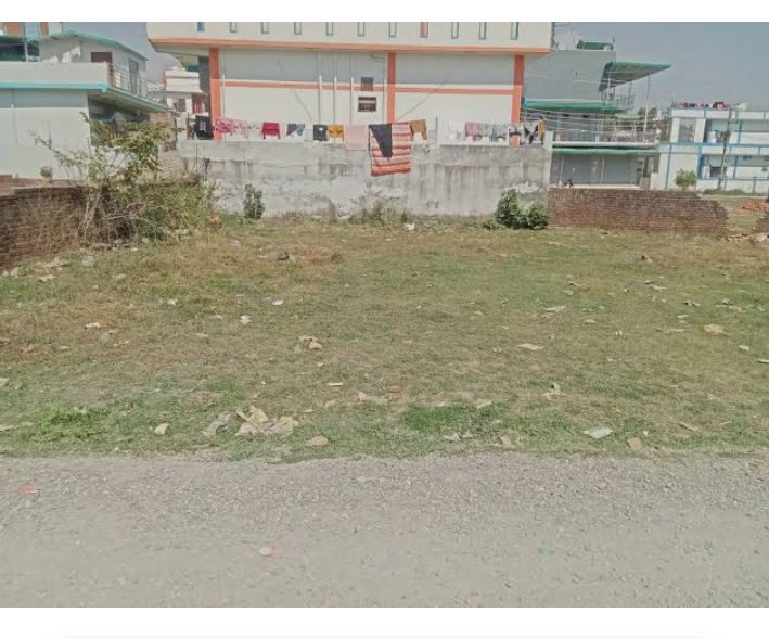 Plot For Sale in Sector 85