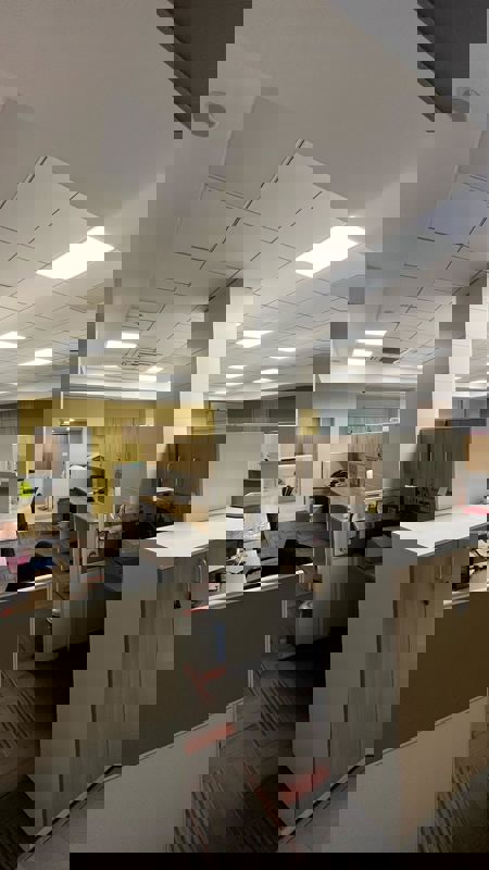 Office Space For Rent in Crystal Paradise