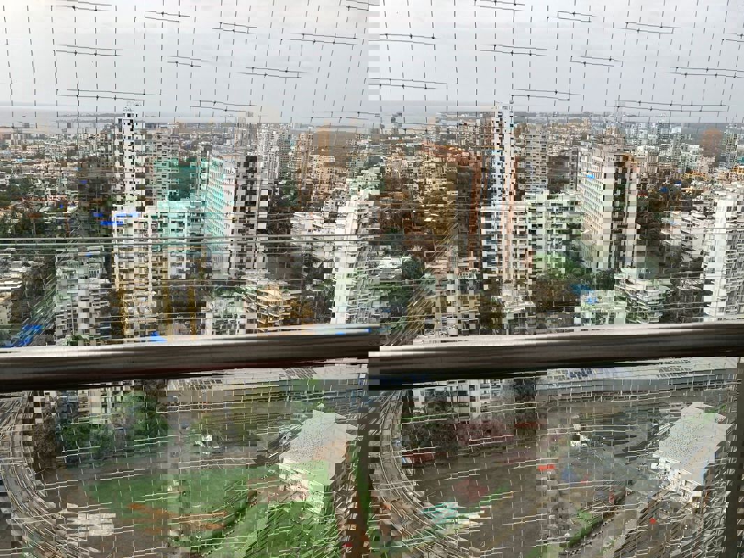 2 BHK Apartment For Rent in Adani Western Heights Sky Apartments