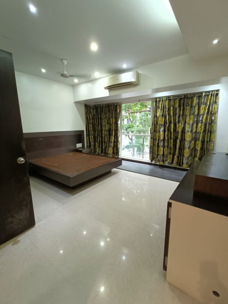 Master Bedroom, kabir-apartment 4 Bedroom 3500 Sq.Ft. Apartment In Juhu Mumbai 9112676