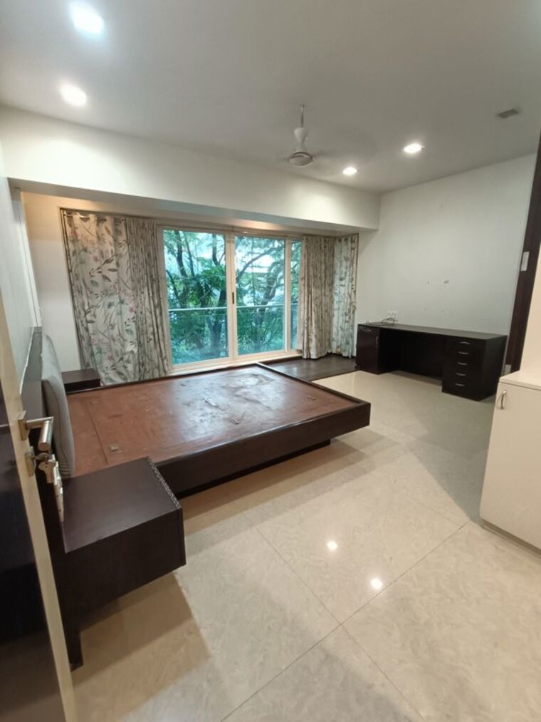 Bedroom, kabir-apartment 4 Bedroom 3500 Sq.Ft. Apartment In Juhu Mumbai 9112676